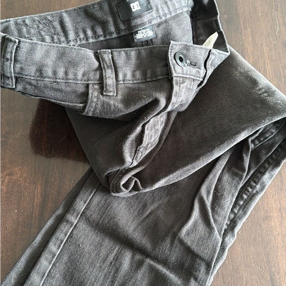 Men's Multi-Color Shorts Collection - Picture 9 of 9